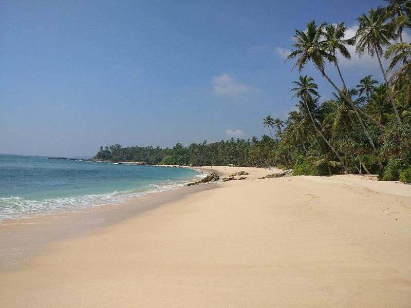 Skyresort Tangalle Esterno foto