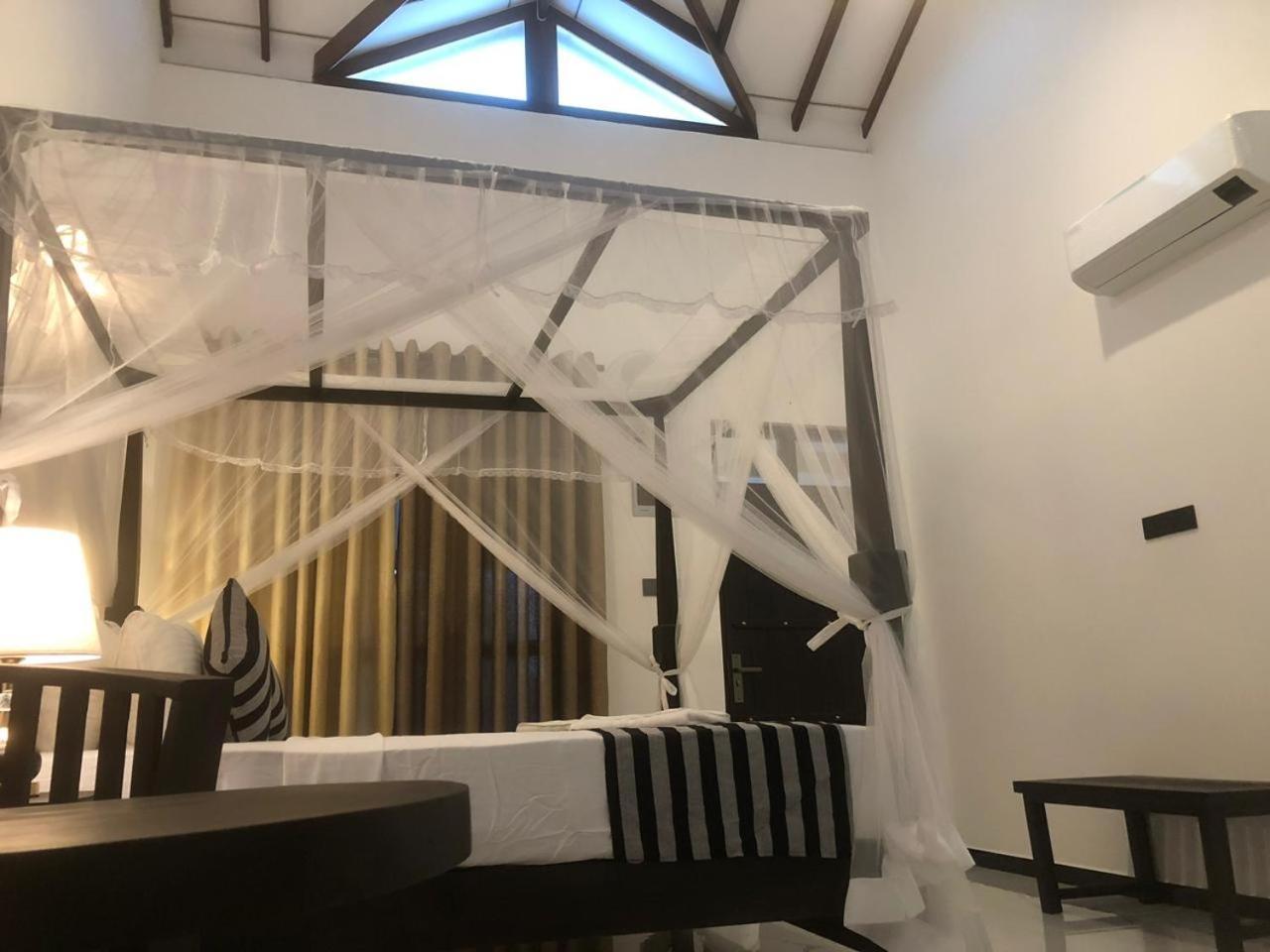 Skyresort Tangalle Esterno foto